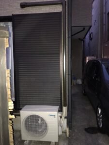 千葉の家庭用エアコンの取付け取り外しは 弊社千葉・東京エアコン取付けセンターにお任せください。 9月18日は取外し移設の施工実績です。
