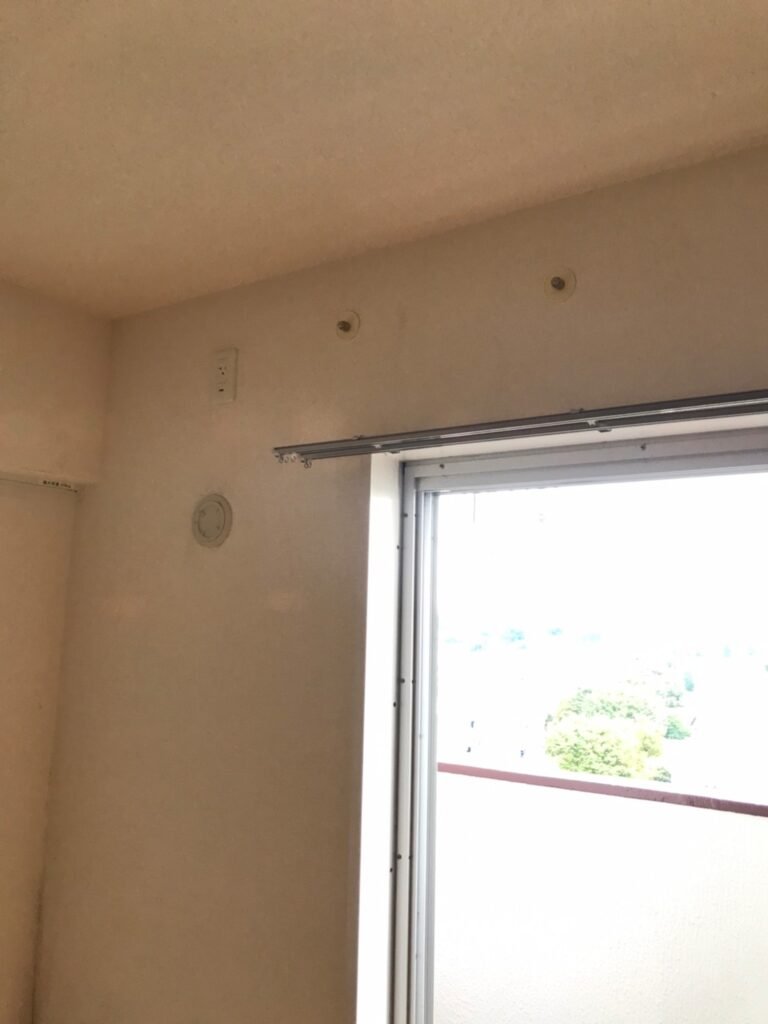 千葉の家庭用エアコンの取付け取り外しは弊社千葉・東京エアコン取付けセンターにお任せください。10月22日は取外しの施工実績です。