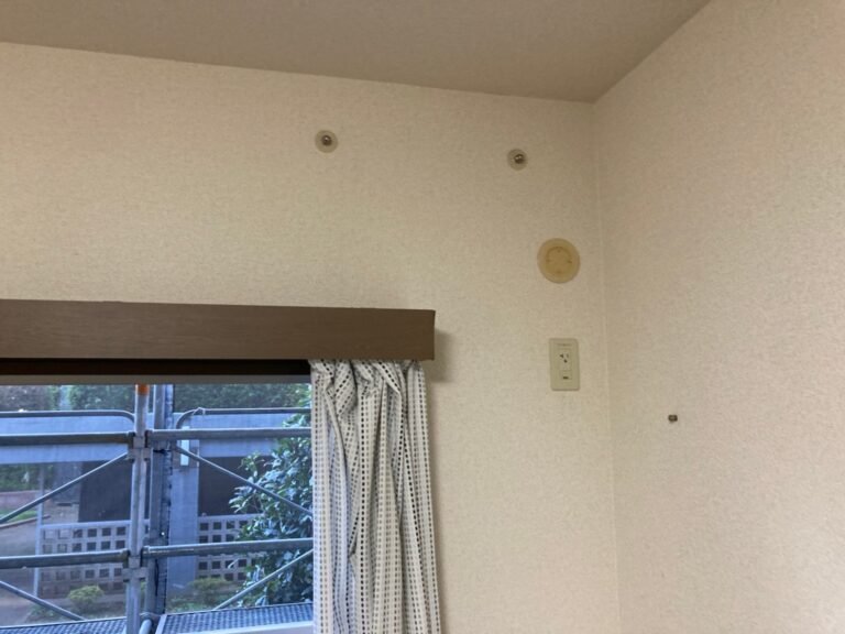 千葉の家庭用エアコンの取付け取り外しは弊社千葉・東京エアコン取付けセンターにお任せください。10月30日は取外しの施工実績です。