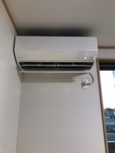 千葉の家庭用エアコンの取付け取り外しは弊社千葉・東京エアコン取付けセンターにお任せください。12月20日は取付けの施工実績です。