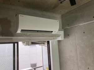 千葉の家庭用エアコンの取付け取り外しは弊社千葉・東京エアコン取付けセンターにお任せください。2月6日は取付けの施工実績です。