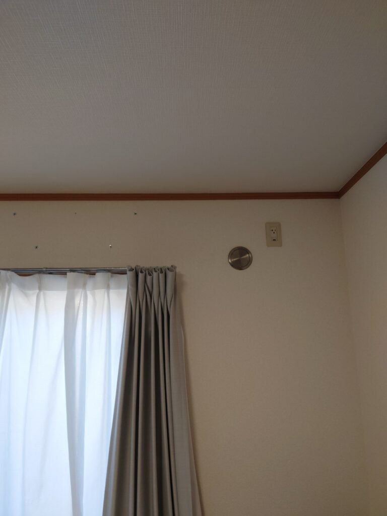 千葉の家庭用エアコンの取付け取り外しは弊社千葉・東京エアコン取付けセンターにお任せください。1月29日は取外しの施工実績です。