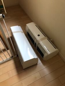 千葉の家庭用エアコンの取付け取り外しは弊社千葉・東京エアコン取付けセンターにお任せください。3月5日は取外しの施工実績です。