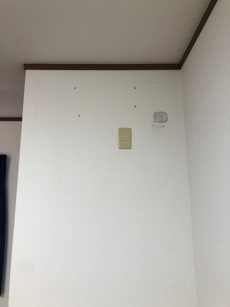 千葉の家庭用エアコンの取付け取り外しは弊社千葉・東京エアコン取付けセンターにお任せください。2月22日は取外しの施工実績です。