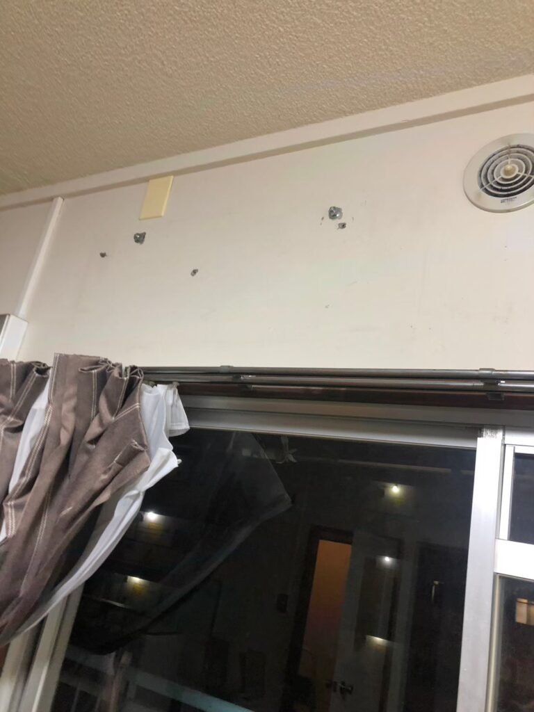 千葉の家庭用エアコンの取付け取り外しは弊社千葉・東京エアコン取付けセンターにお任せください。4月24日は取付けの施工実績です。