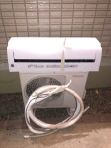 千葉の家庭用エアコンの取付け取り外しは弊社千葉・東京エアコン取付けセンターにお任せください。3月20日は取外しの施工実績です。