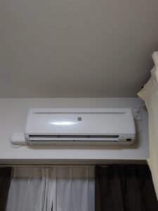千葉・東京の家庭用エアコンの取付け取り外しは弊社千葉・東京エアコン取付けセンターにお任せください。7月８日は取付けの施工実績です。