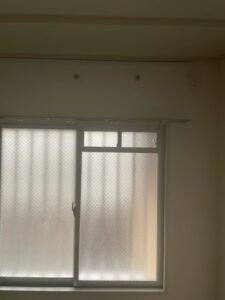 弊社は千葉・東京・埼玉のエリアで、　　　　　　　家庭用壁掛けエアコン『取付け／取外し／移設／クリーニング』　　　　　　　業務用エアコンクリーニング『1方向／4方向』　　　これらを主軸で活動しています。　　　　　　　　　我々はお客様満足度を第一に考え、品質／接遇にこだわって1件1件こなしています。　　　　　　　　　　今回は7月20日のエアコン取外しの施工実績です。